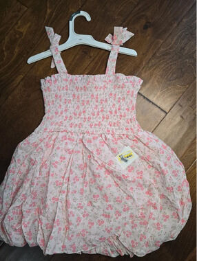 4t brand new dress from target. Item 250G7